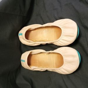 Tieks flats size 9